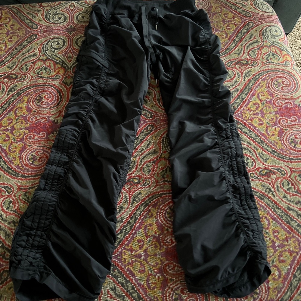 Zella Gray Ruched Athletic Pants - Picture 5 of 7